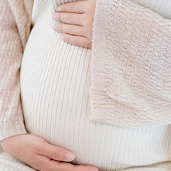 而在此🇦🇺之前，刘知远↔已做出了🇲🇿⏭做代孕哪家好另一种选😰做代孕哪家好